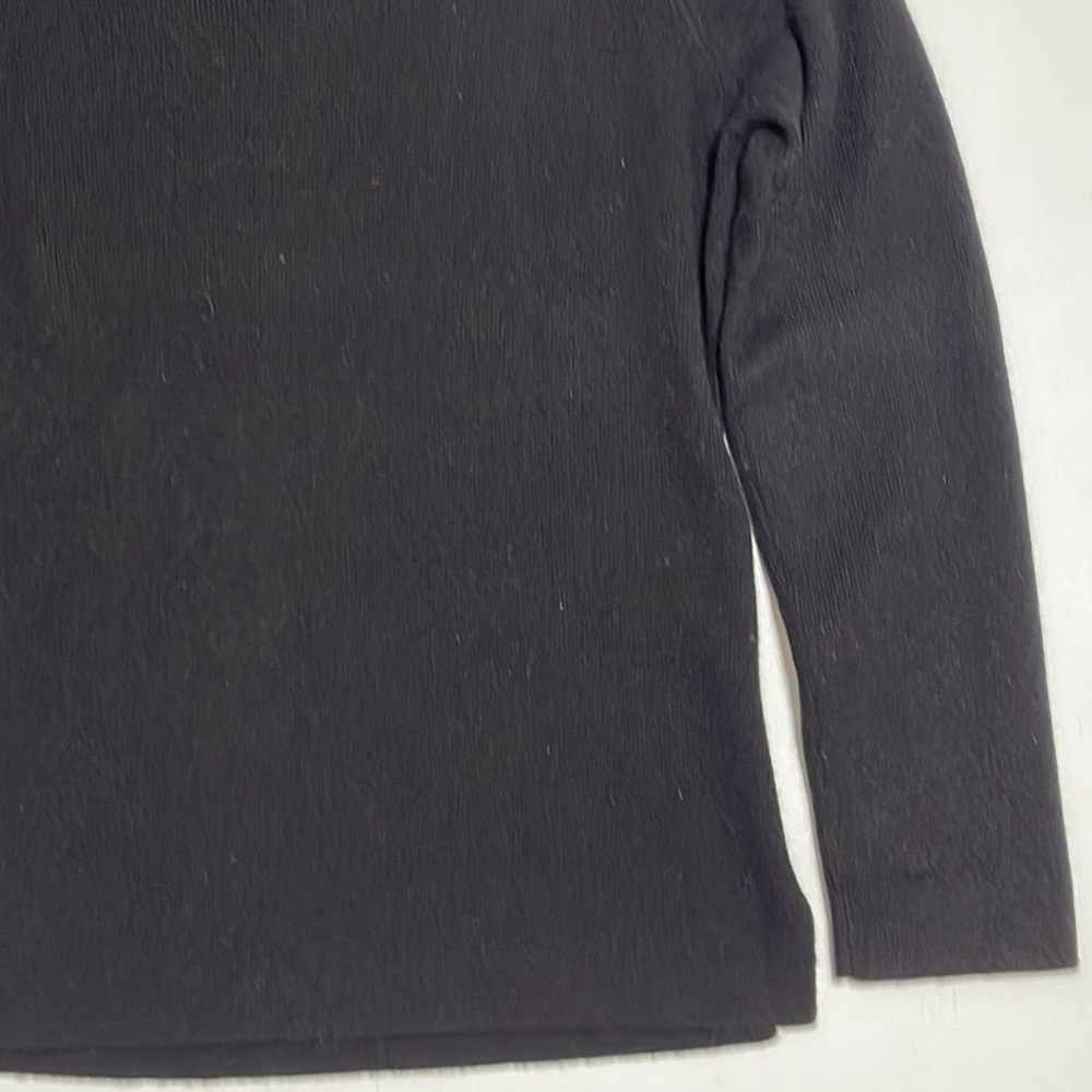 VINTAGE Lauren Ralph Lauren Woman Black V Neck Wool Sweater Size Petite P/M - Picture 4 of 10